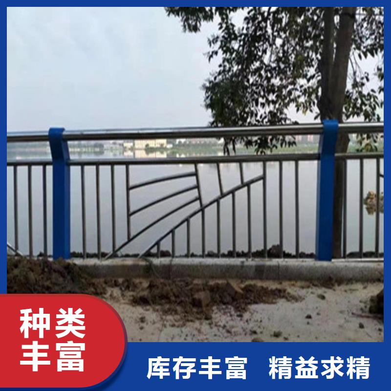 護(hù)欄波形護(hù)欄板廠家質(zhì)量上乘