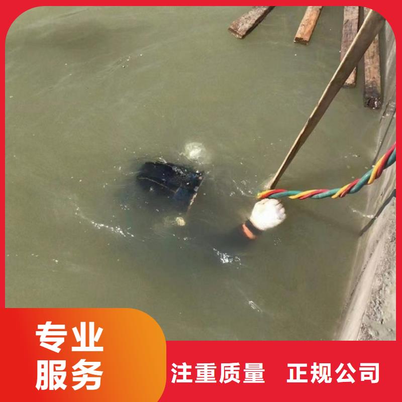  水上浮吊船信譽(yù)良好