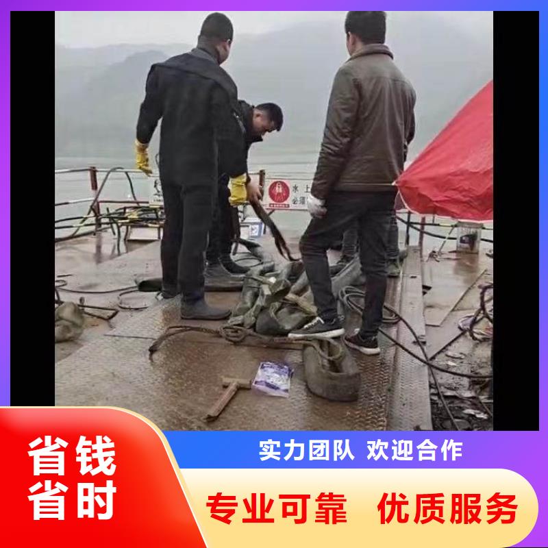 水上浮吊船水下管道安裝