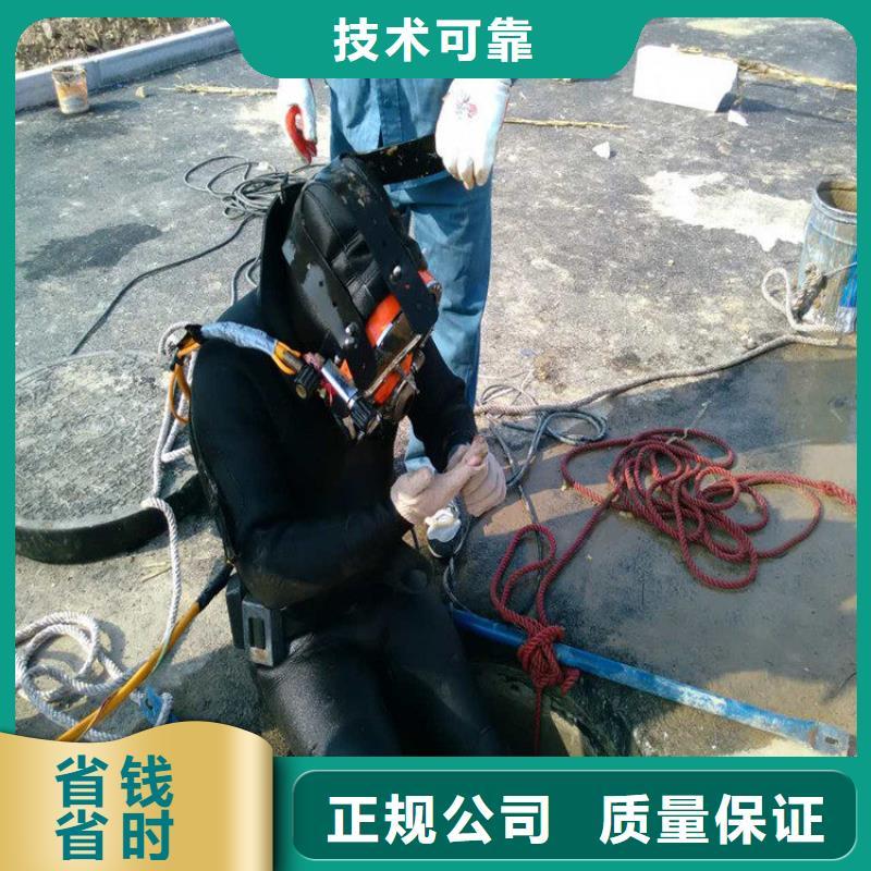水上浮吊船技术精湛