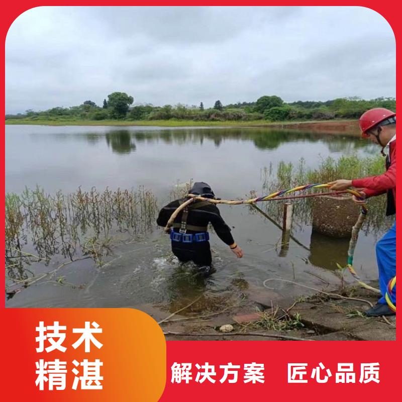 水上浮吊船服務(wù)熱情