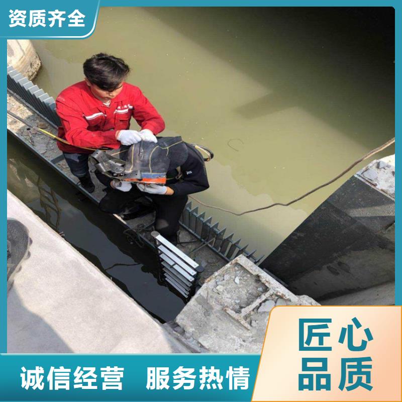 水上浮吊船潛水團隊匠心品質(zhì)