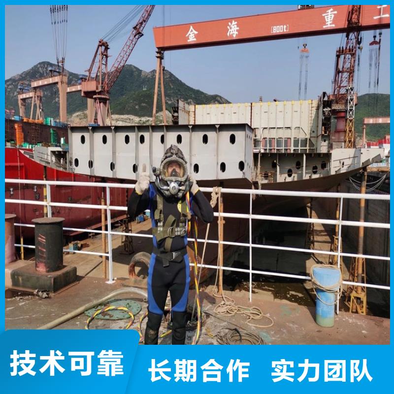水上浮吊船技術精湛