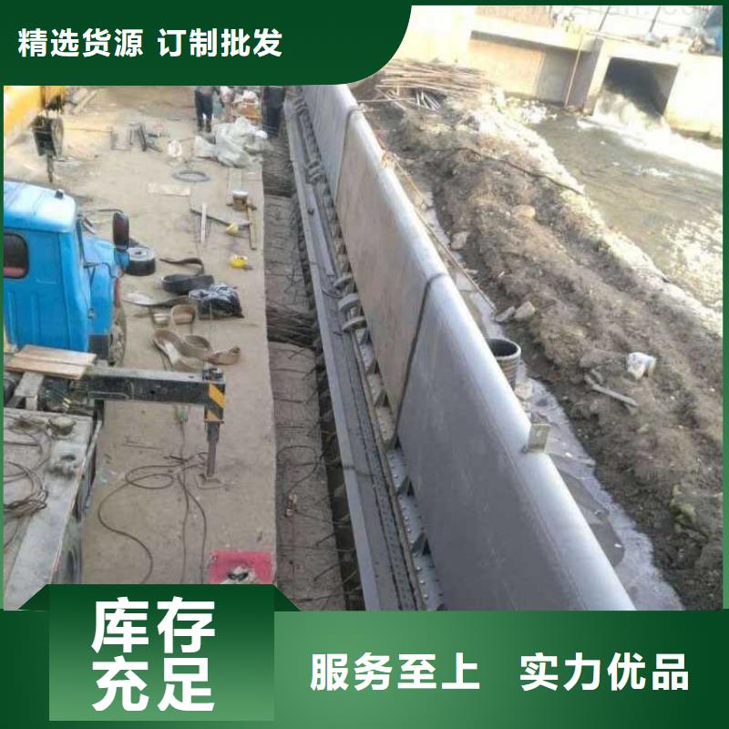 底橫軸旋轉(zhuǎn)液壓鋼壩廠家地址