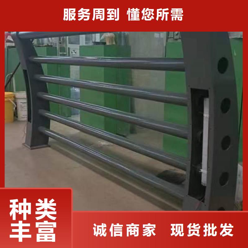 燈光護欄燈光防撞護欄現(xiàn)貨充裕