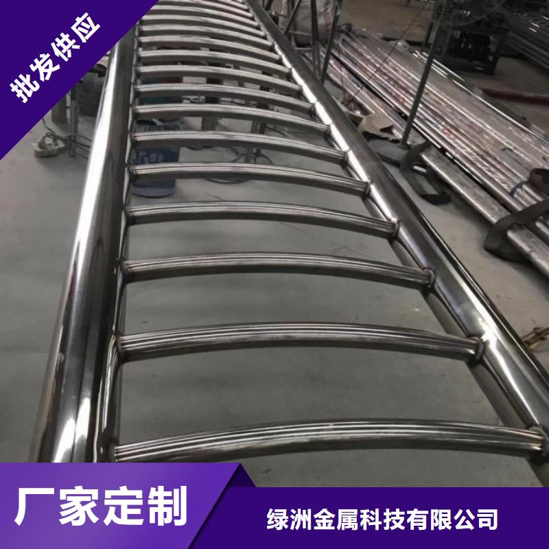 【河道護欄-M型防撞護欄工藝成熟】