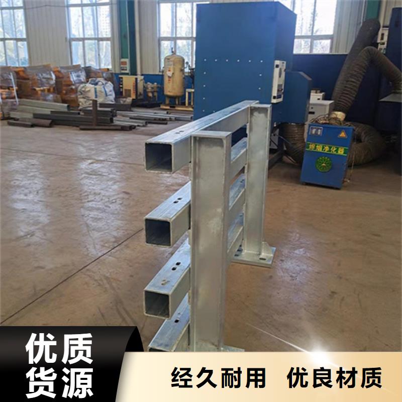 防撞护栏镀锌波形护栏随心所欲定制