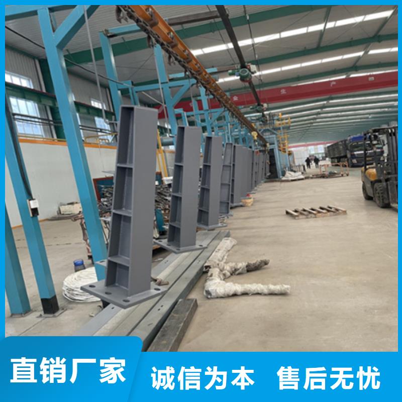 橋梁防撞護(hù)欄橋梁景觀欄桿每個(gè)細(xì)節(jié)都嚴(yán)格把關(guān)