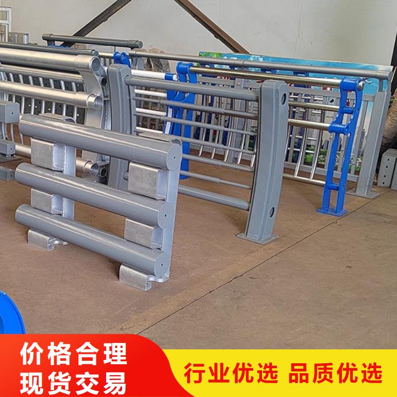 不銹鋼橋梁欄桿橋梁護(hù)欄好品質(zhì)用的放心