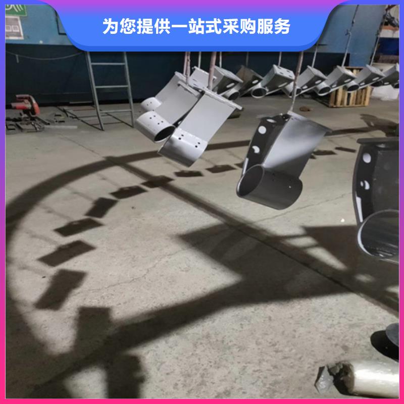 桥梁护栏立柱,【中央分隔栏】发货及时