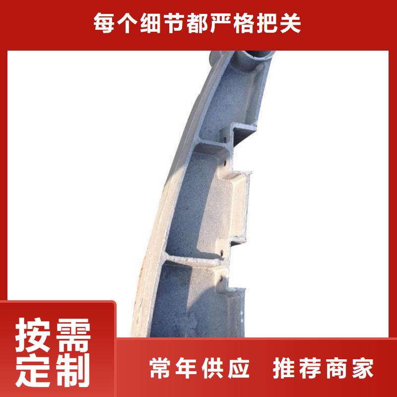 桥梁护栏立柱中央分隔栏工厂直营