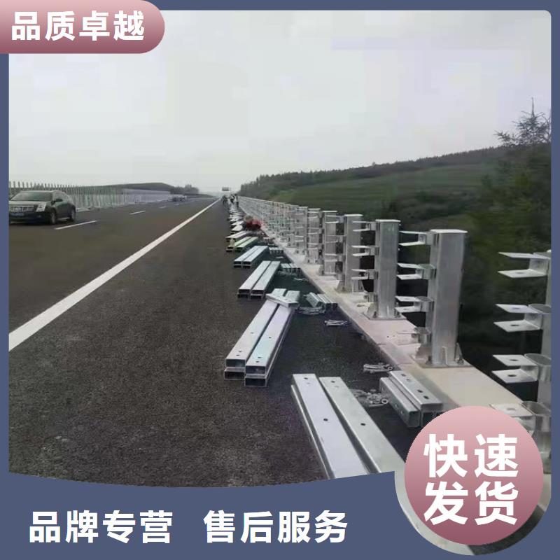 桥梁护栏立柱,镀锌管景观护栏拥有核心技术优势