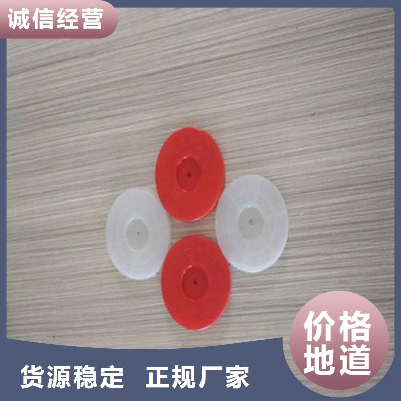 熱熔墊片膨潤(rùn)土防水毯品質(zhì)卓越