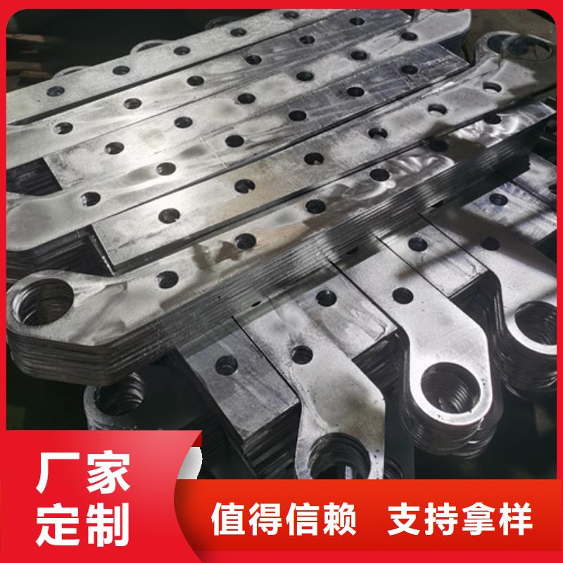 護(hù)欄立柱道路護(hù)欄供應(yīng)商