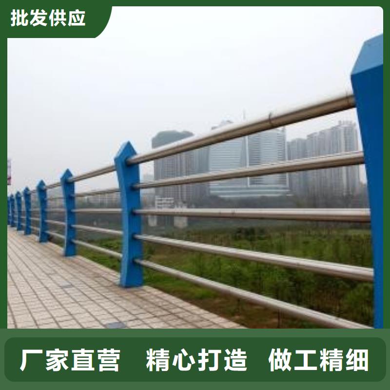 不銹鋼復(fù)合管護(hù)欄人車分流欄根據(jù)要求定制