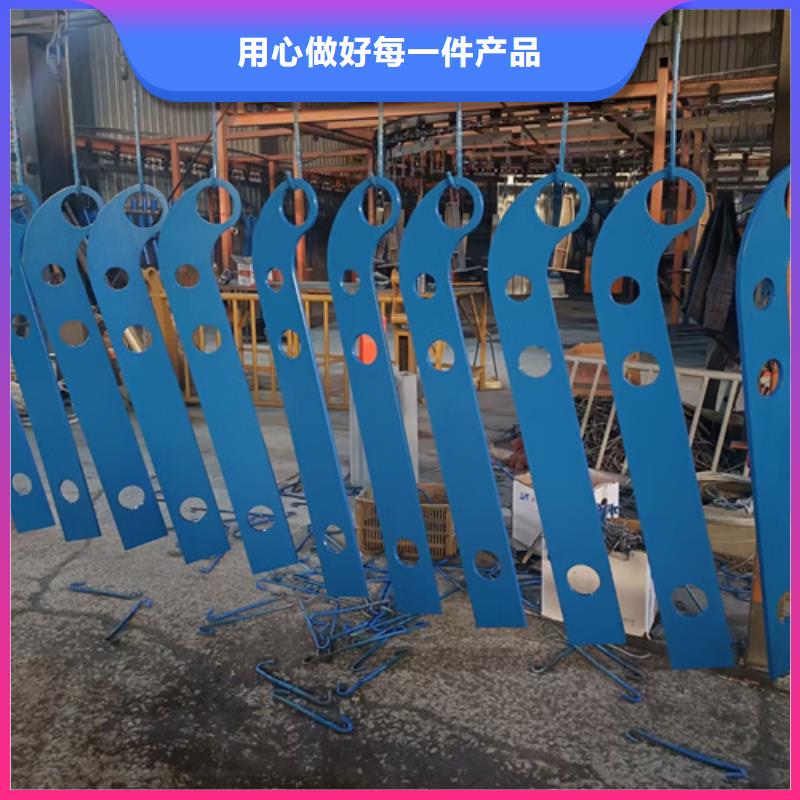 護(hù)欄立柱不銹鋼橋梁護(hù)欄自主研發(fā)