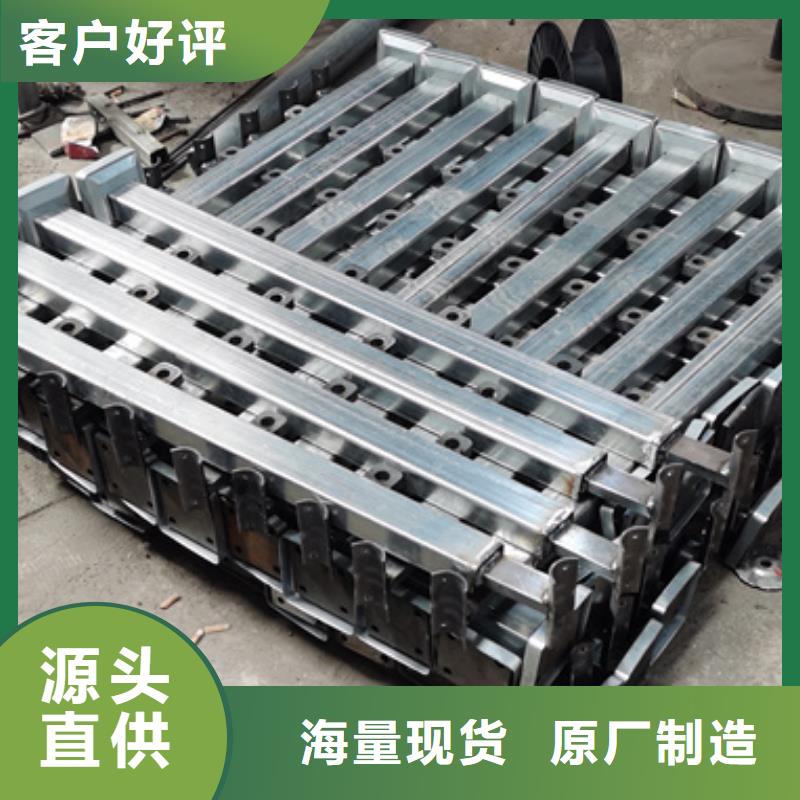護(hù)欄立柱不銹鋼復(fù)合管護(hù)欄層層質(zhì)檢