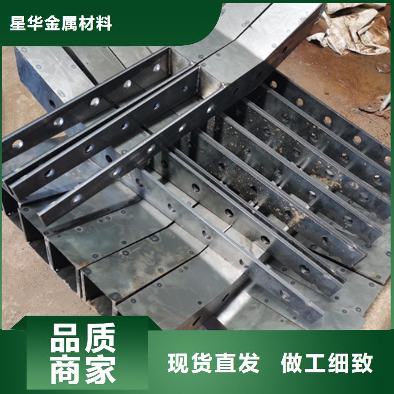護(hù)欄立柱不銹鋼復(fù)合管護(hù)欄層層質(zhì)檢