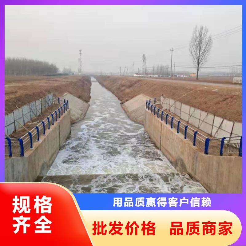不銹鋼復合管護欄_旋轉(zhuǎn)護欄出貨及時