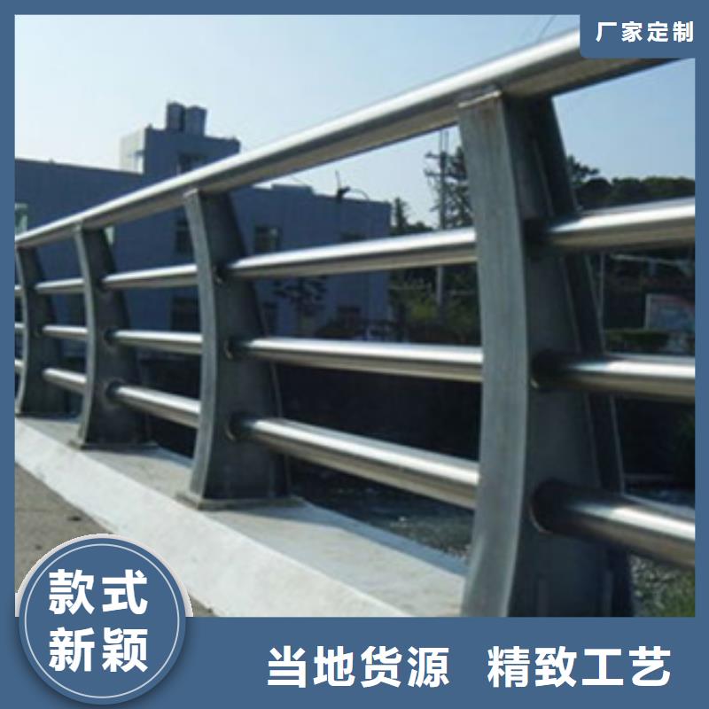 防撞护栏,镀锌波形护栏现货充足量大优惠