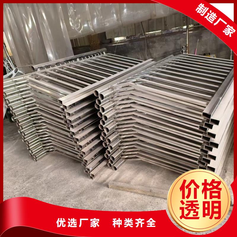 護(hù)欄立柱,燈光防撞護(hù)欄產(chǎn)地工廠