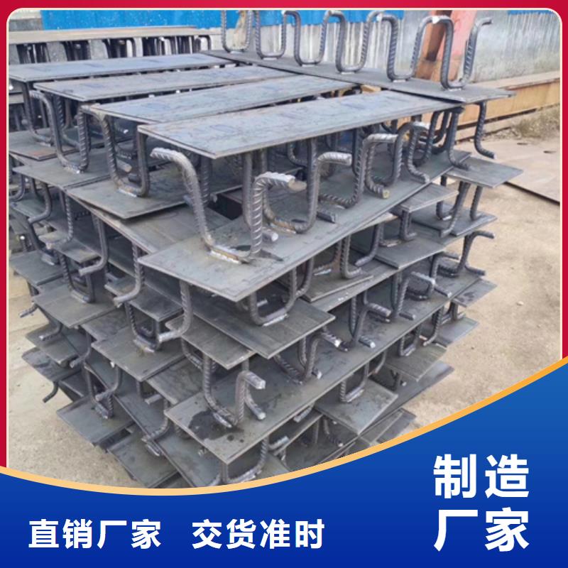 护栏立柱道路隔离栏实拍展现