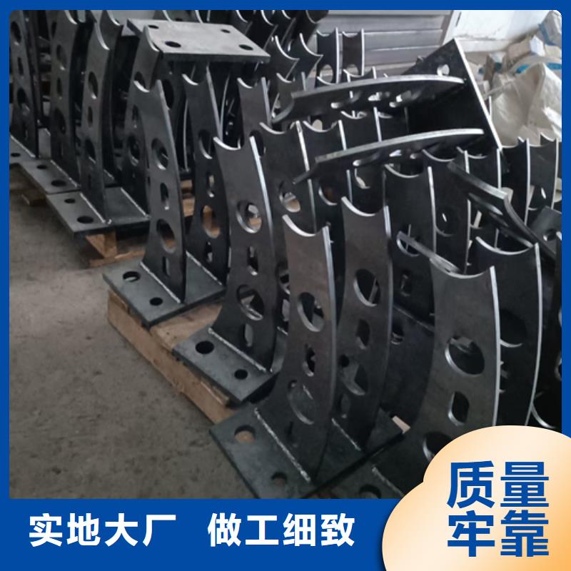 護欄立柱_旋轉(zhuǎn)護欄支持定制加工