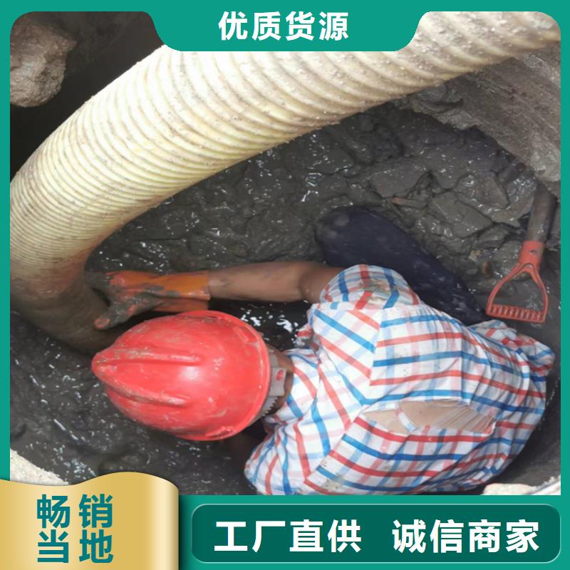 化糞池清理廁所抽糞實(shí)拍展現(xiàn)