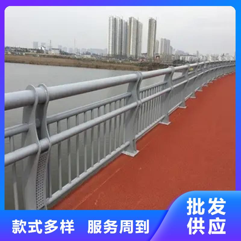 橋梁防撞護(hù)欄中央分隔欄出貨快