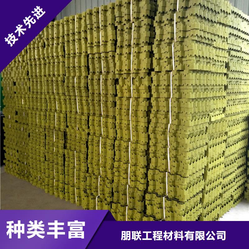 植草格水泥化糞池品質(zhì)有保障