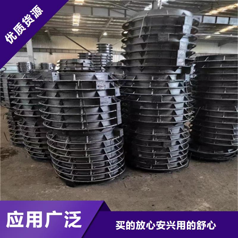 球墨鑄鐵井蓋球墨鑄鐵管件現(xiàn)貨實拍