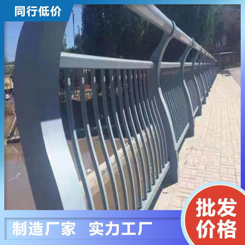 河道燈光護(hù)欄品質(zhì)優(yōu)