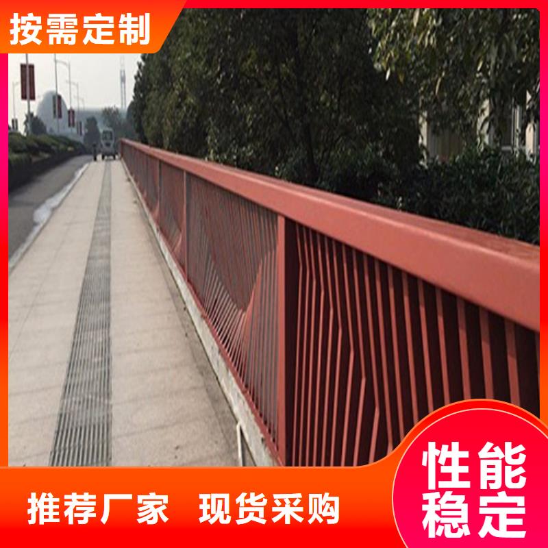 高品質(zhì)仿木景觀護欄廠商