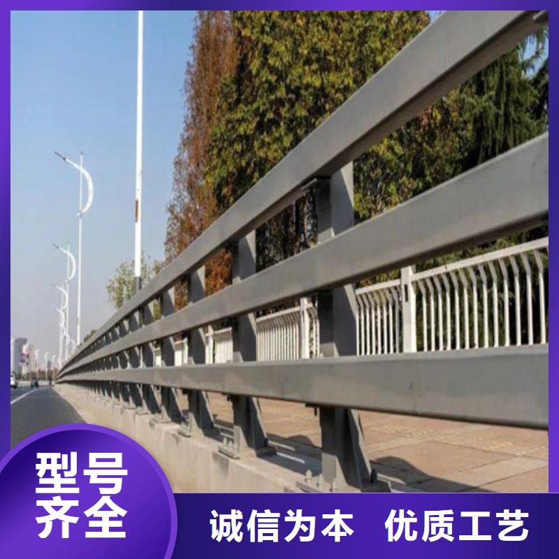 道路防撞護(hù)欄市場(chǎng)批發(fā)價(jià)