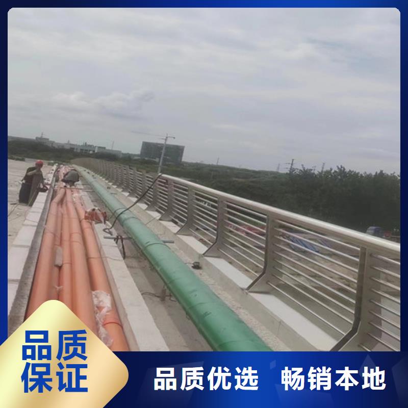 專業(yè)生產(chǎn)制造河道護欄供應(yīng)商