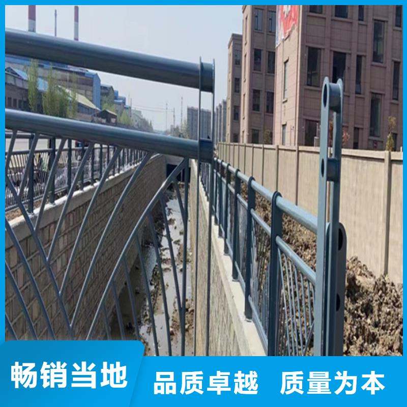 木紋轉(zhuǎn)印河道護欄質(zhì)量保真
