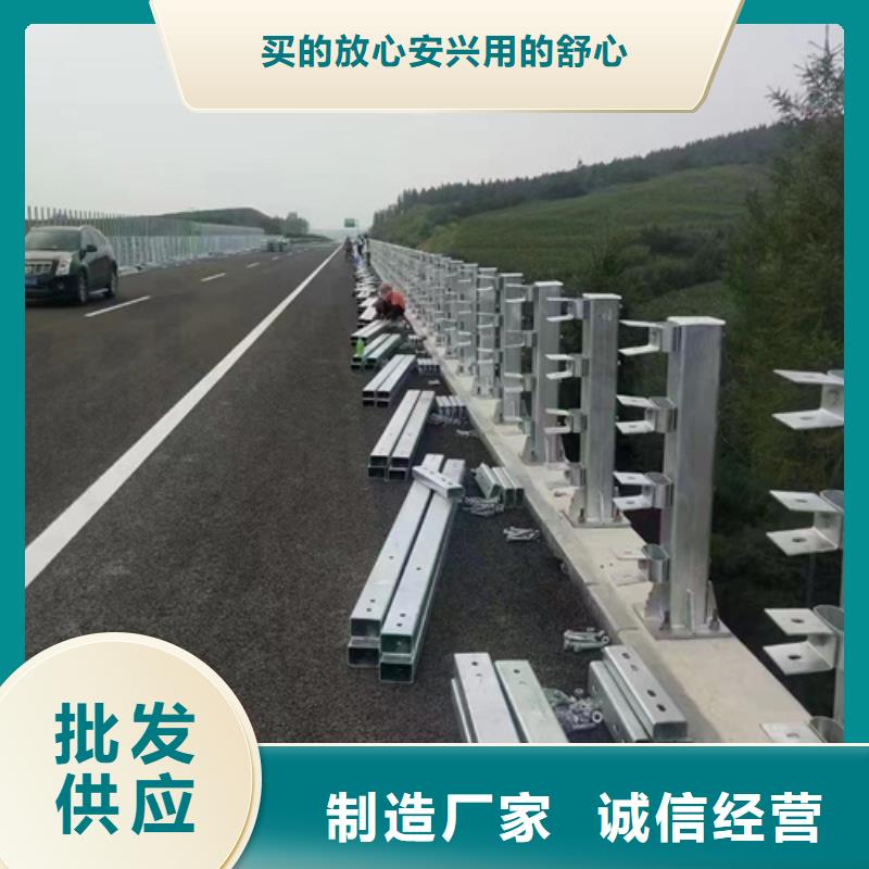購買波形護欄立柱及配件-實體廠家可定制