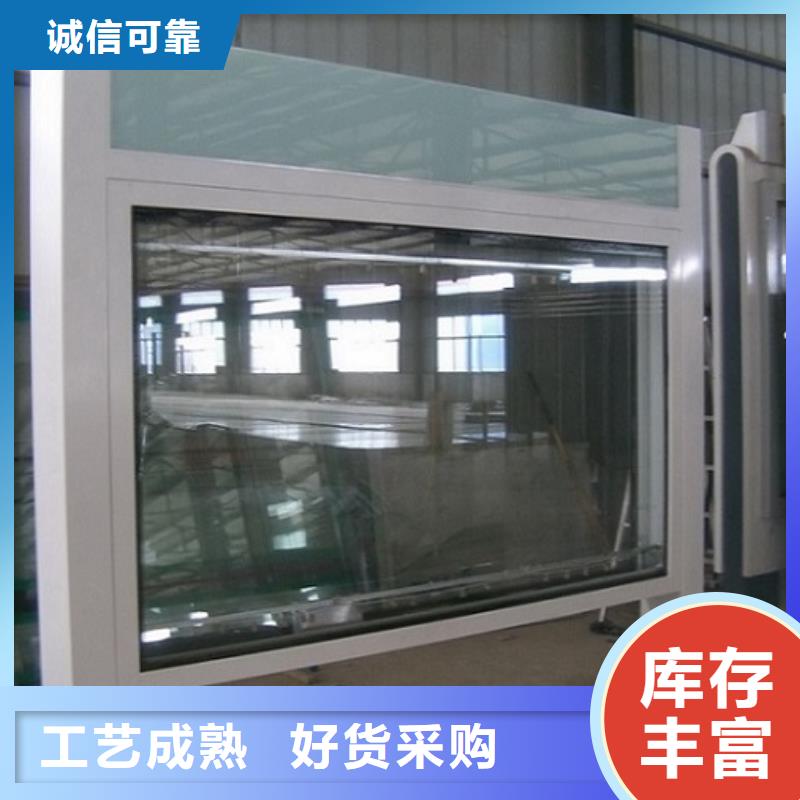 注重吊桿燈箱生產(chǎn)廠家質(zhì)量的生產(chǎn)廠家