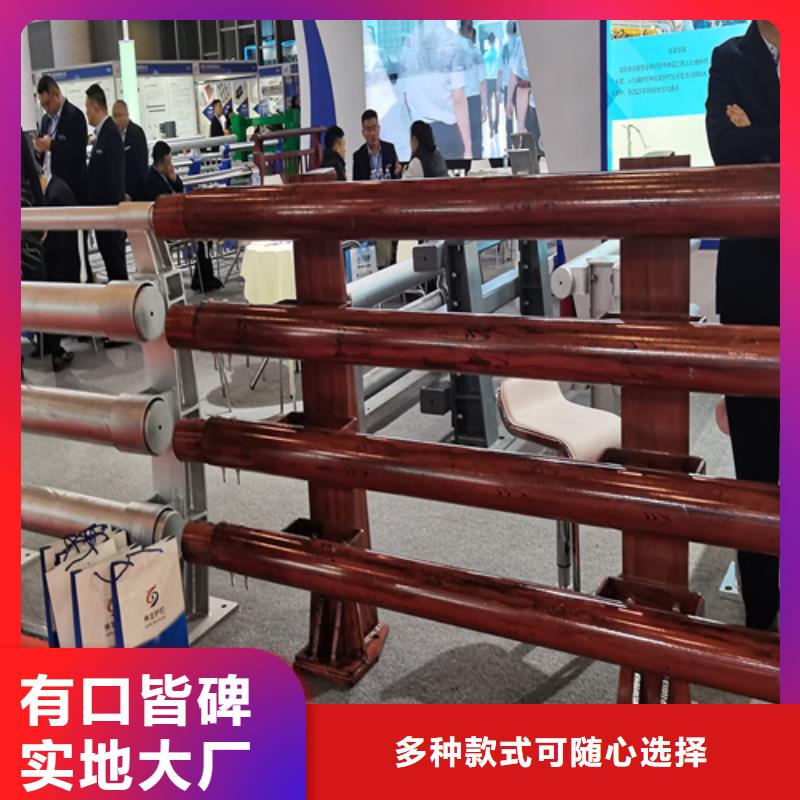 人行道護(hù)欄,不銹鋼橋梁廠自有生產(chǎn)工廠