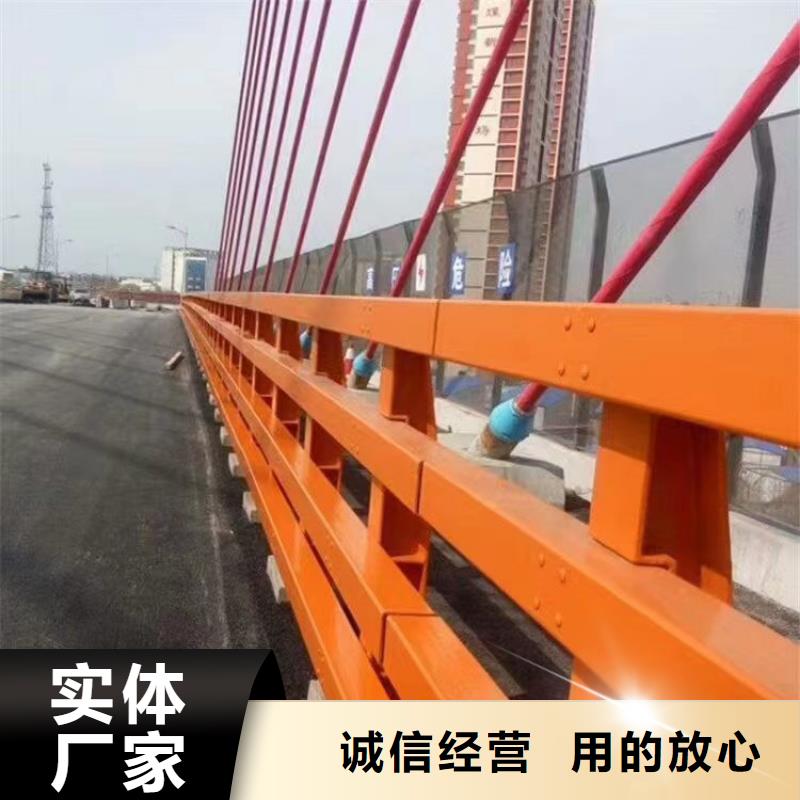人行道護欄-防撞欄桿廠家品質(zhì)做服務