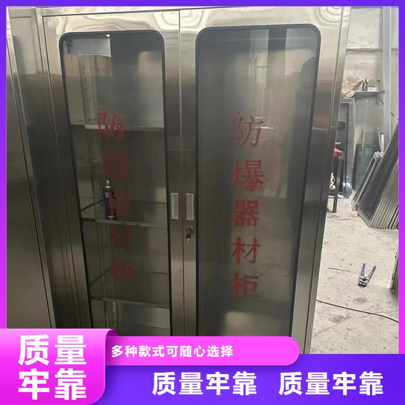 不銹鋼更衣柜自習(xí)桌做工細(xì)致