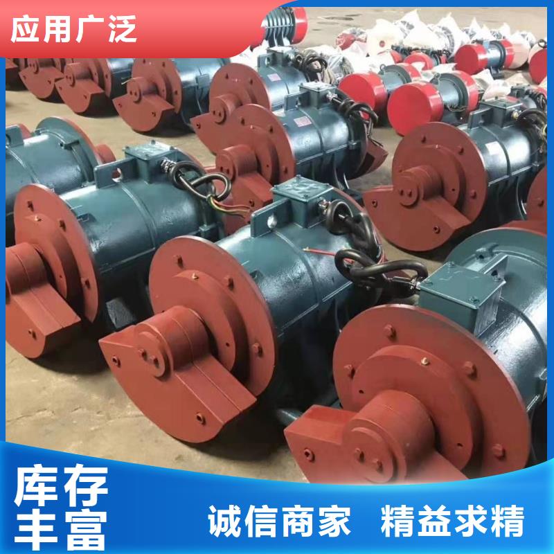 振動(dòng)平臺(tái)面粉振動(dòng)篩廠家工廠直供