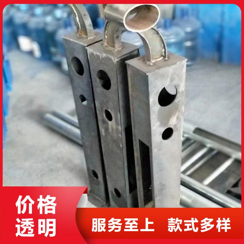 護(hù)欄,不銹鋼復(fù)合管護(hù)欄細(xì)節(jié)之處更加用心