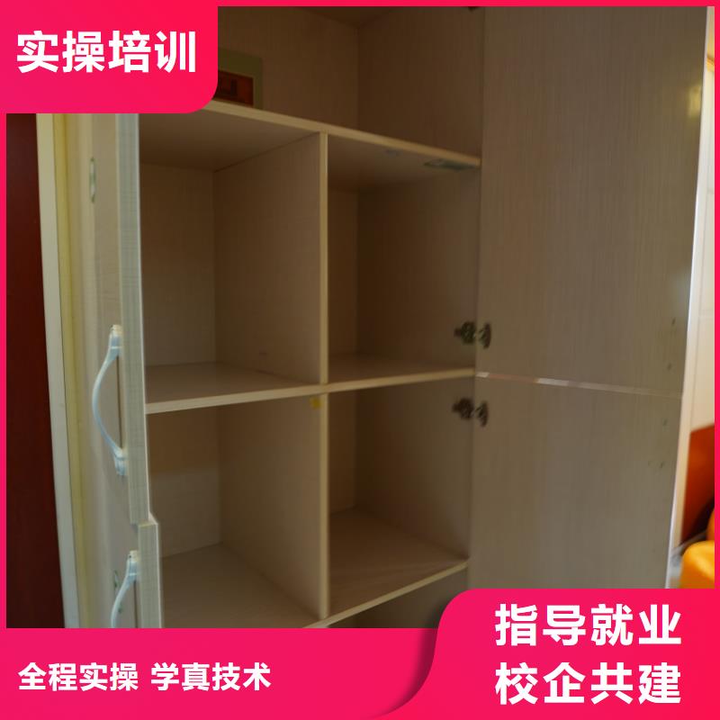 山東藝考文化課_高三復(fù)讀班課程多樣