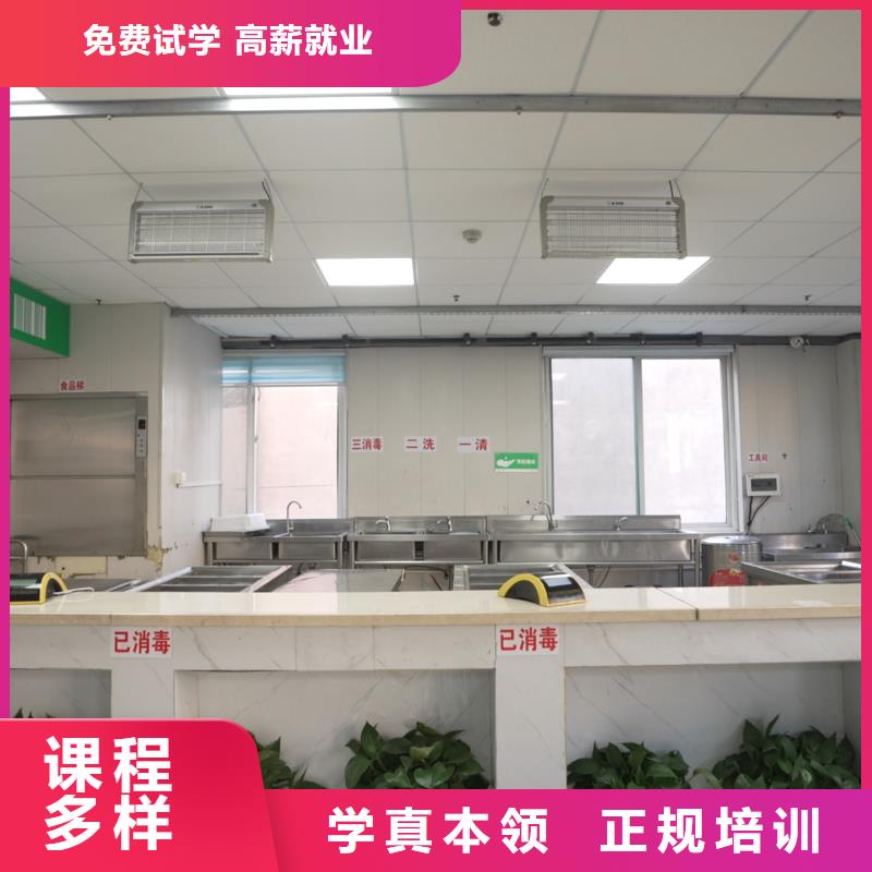 高中暑假班美術(shù)生文化課培訓師資力量強