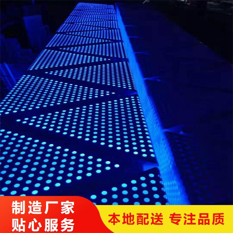 精神堡壘真石漆崗?fù)S家直銷大量現(xiàn)貨