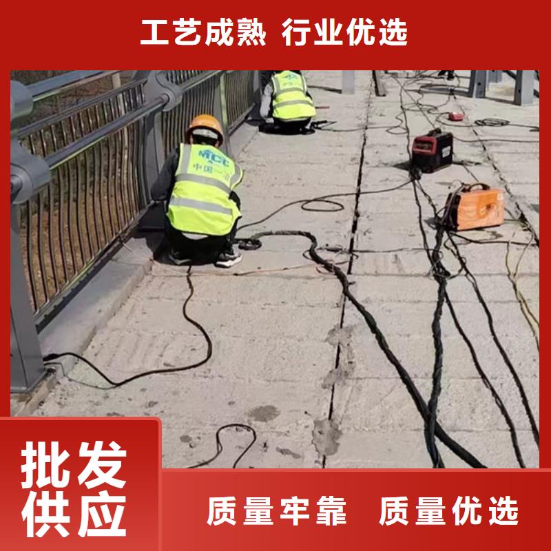 不銹鋼復合管護欄價格實力老廠