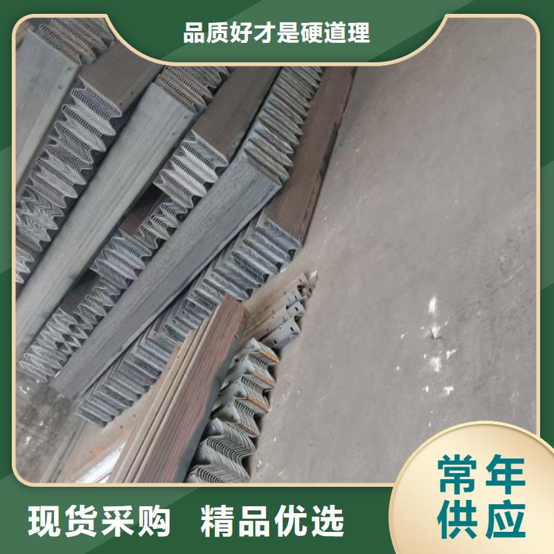 波形护栏三波梁护栏专注细节使用放心
