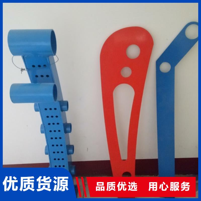 復(fù)合管不銹鋼復(fù)合管護(hù)欄批發(fā)價(jià)格好產(chǎn)品有口碑