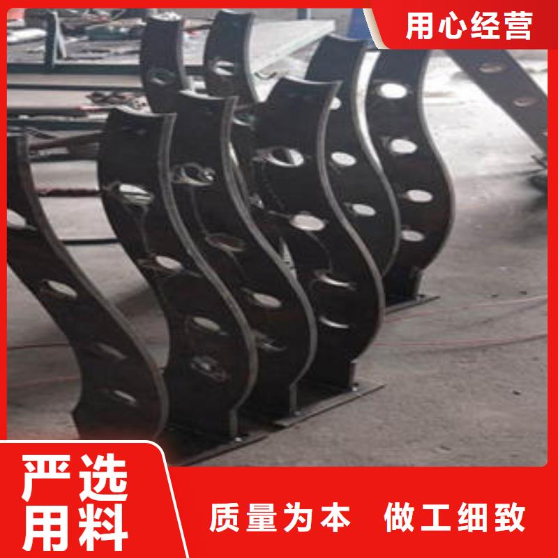 道路隔離欄桿橋梁護欄生產(chǎn)廠家分類和特點